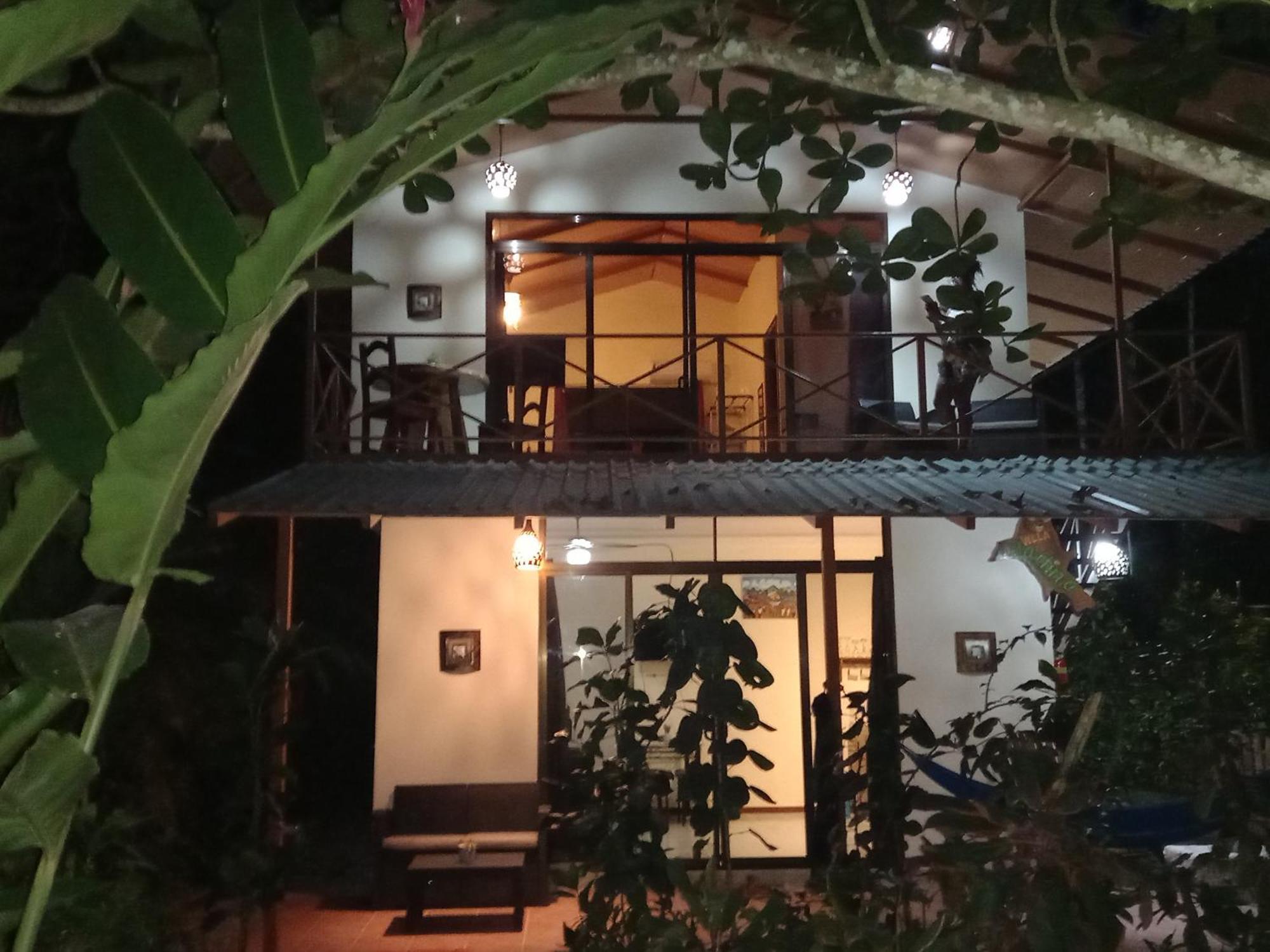 Appartement Casa Martina à Cahuita Extérieur photo